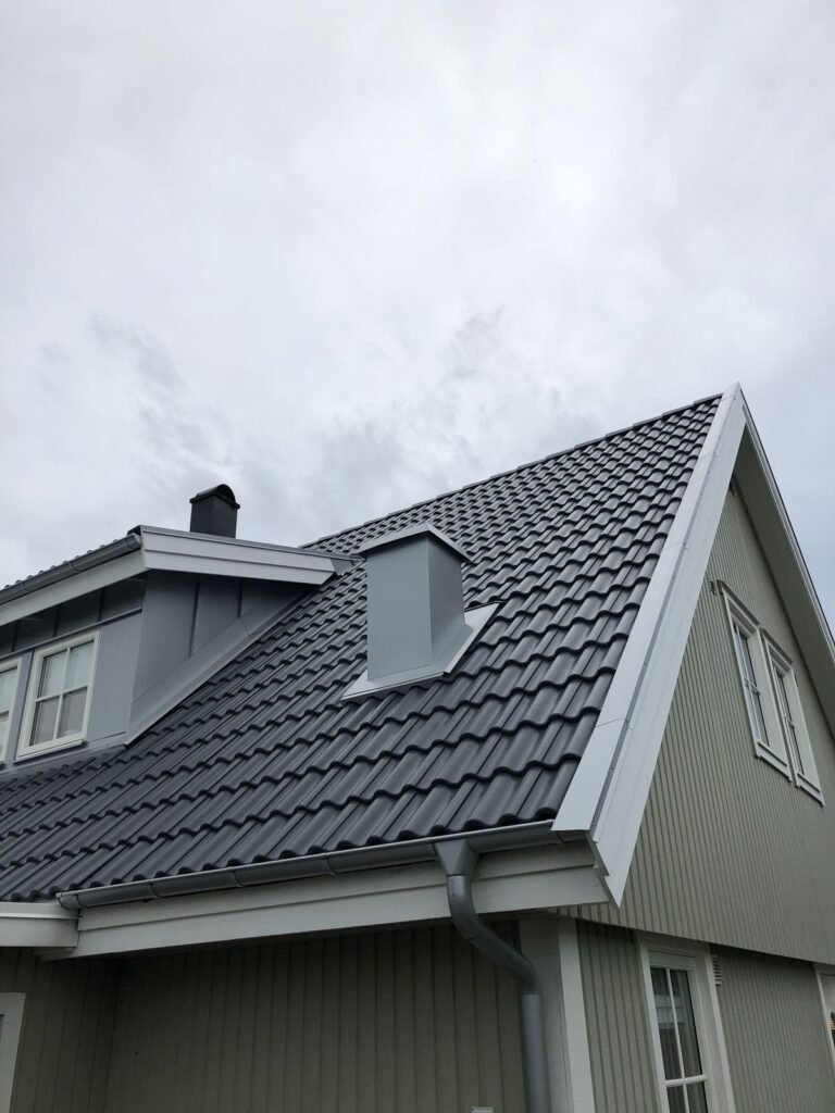 Roof Shingle Installation