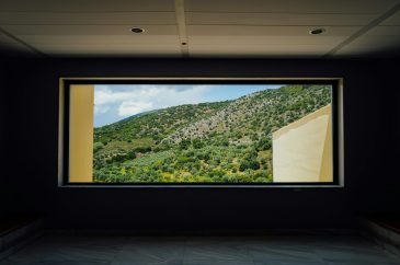 Expert picture window contractors Warren MI